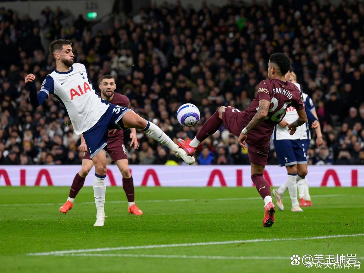 曼联碾压墨西哥，伊布统治全场