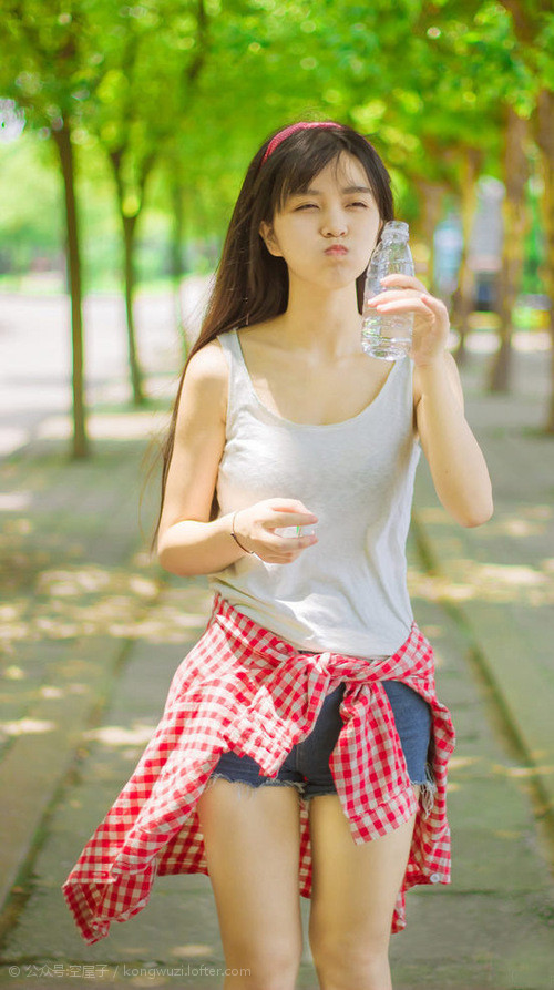 开云体育官网-钢铁防线！布雷默三次极限封堵锁死奥地利，马竞1-0战术复盘